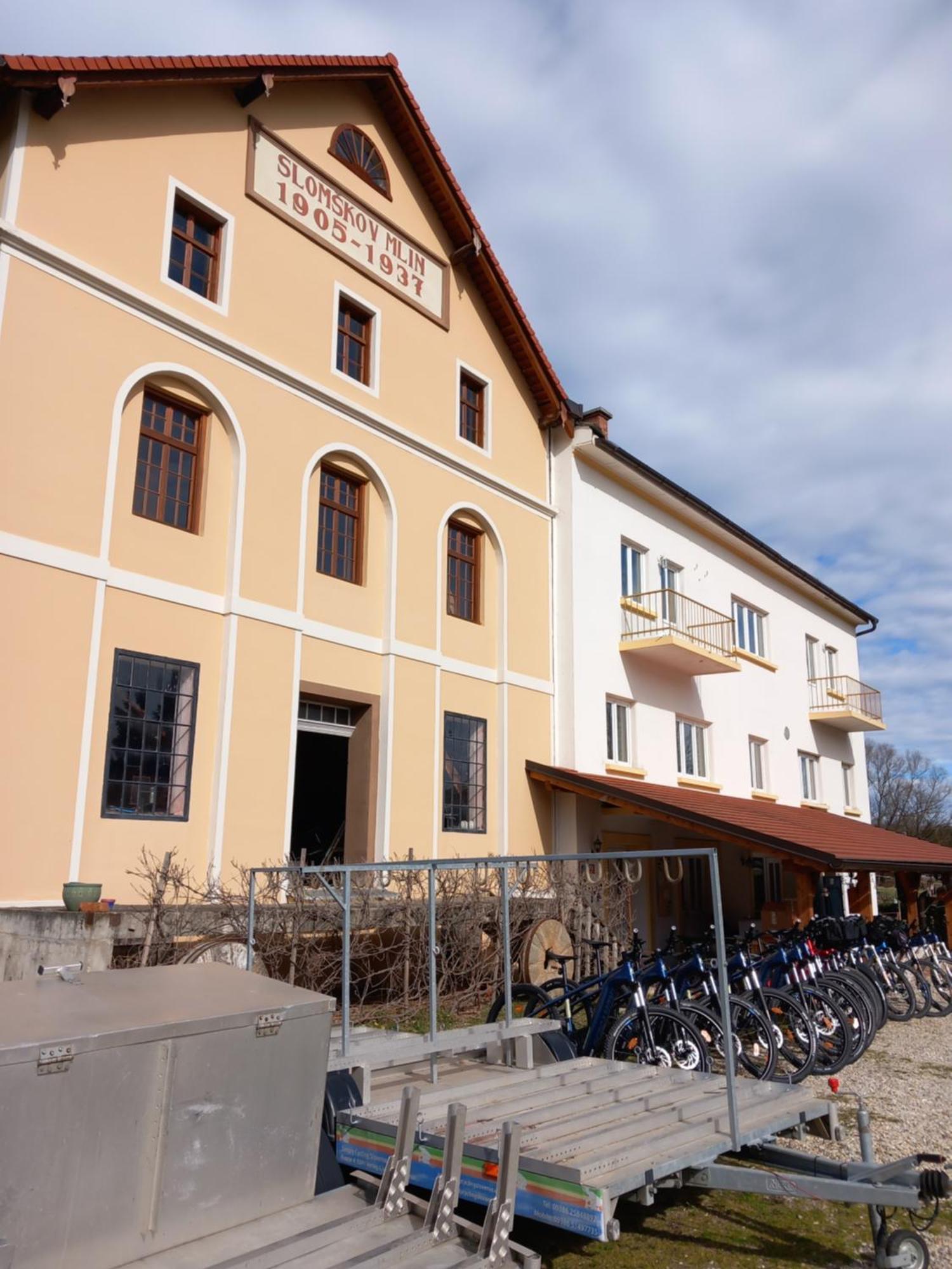 Mill House Apartment And Camping Ljutomer Exterior foto